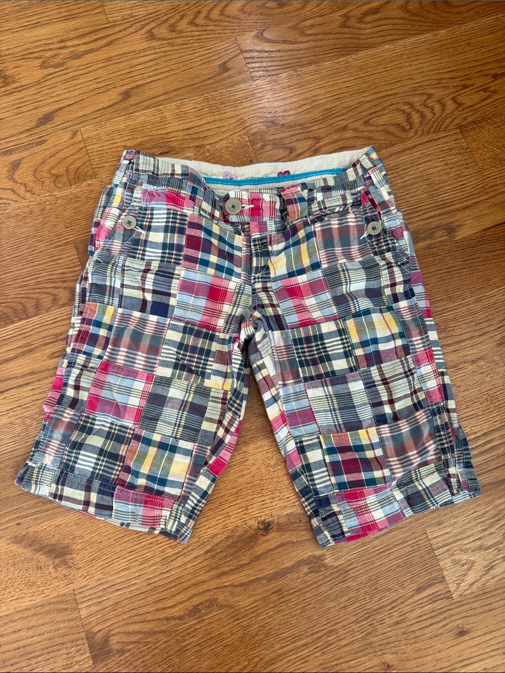 American Eagle Y2K Madras Plaid Patchwork Bermuda Shorts Size 4
